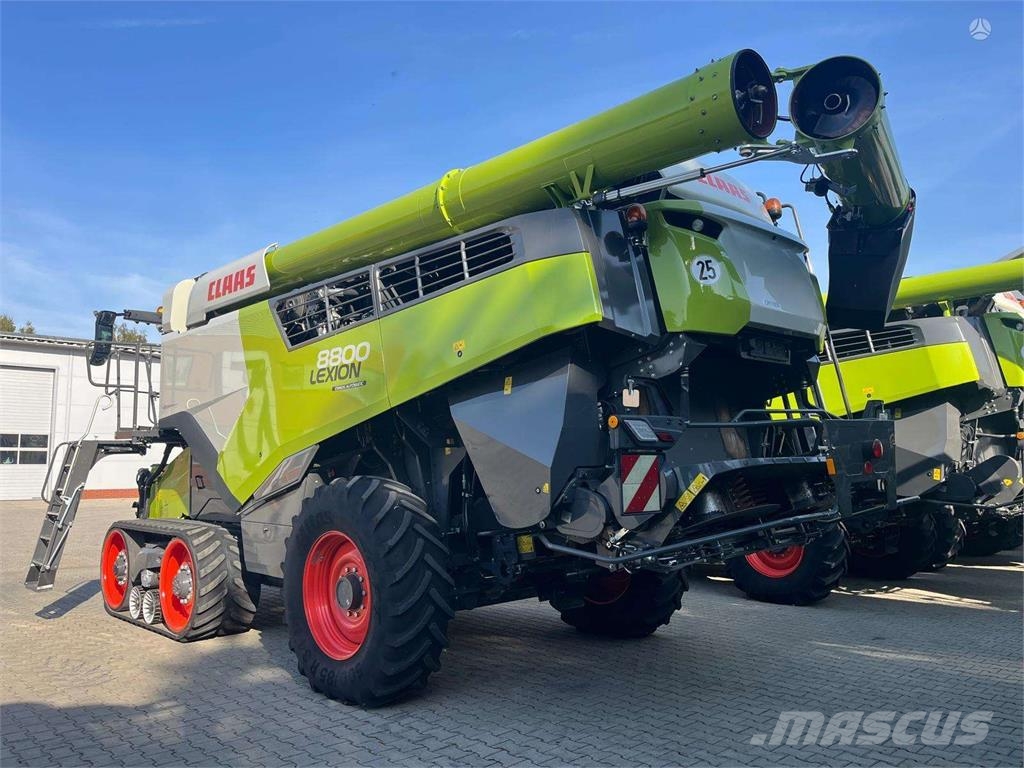 CLAAS Lexion 8800 حصادات