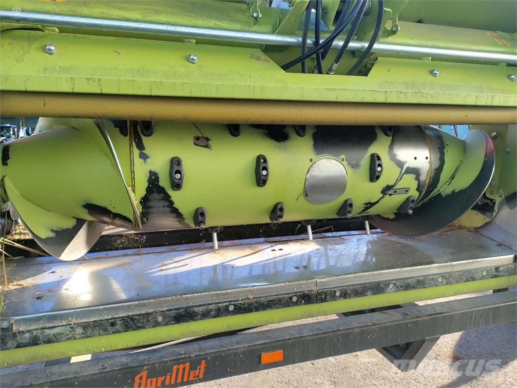 CLAAS LEXION 8900TT Kombajni