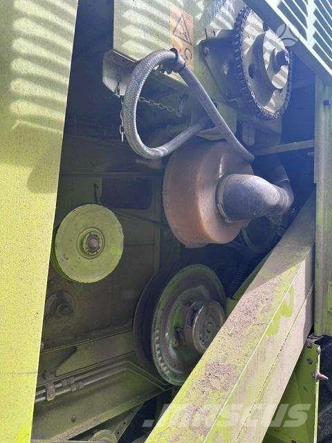 CLAAS MEGA 208 Θεριζοαλωνιστικές μηχανές