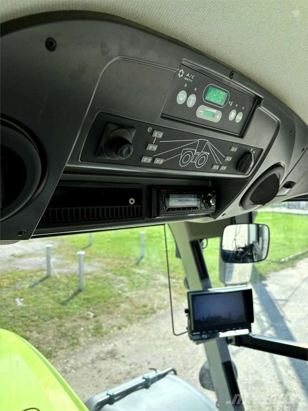 CLAAS Xerion 5000 Трактора