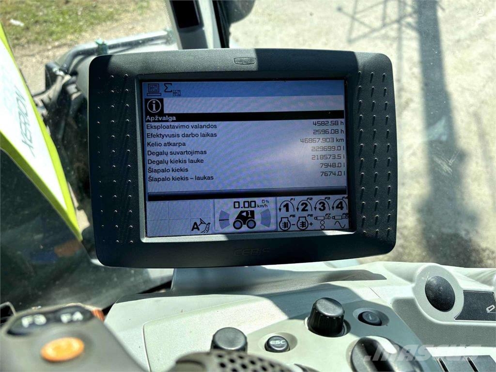 CLAAS Xerion 5000 Трактора