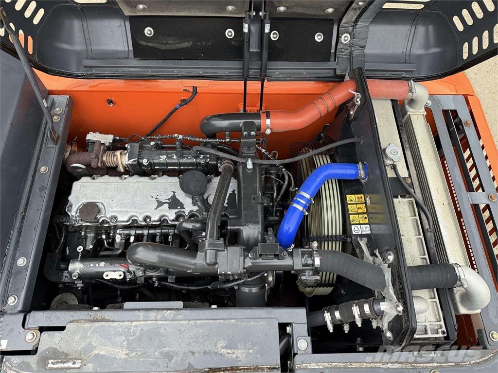 Doosan DX 225 LC-5 , 800 mm tracks Vikšriniai ekskavatoriai
