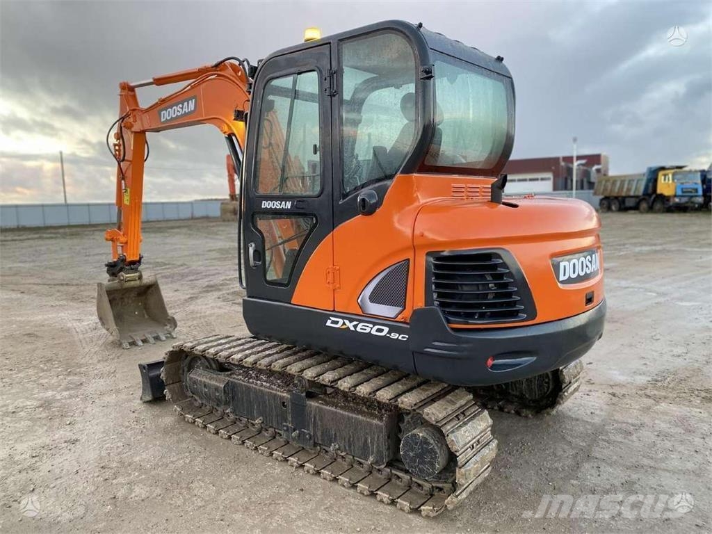 Doosan DX 60 C Mini ekskavatori < 7 t
