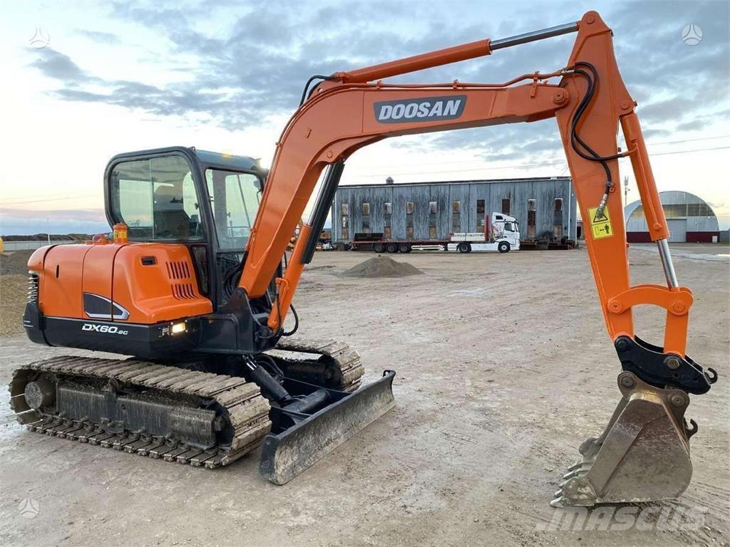 Doosan DX 60 C Mini ekskavatori < 7 t
