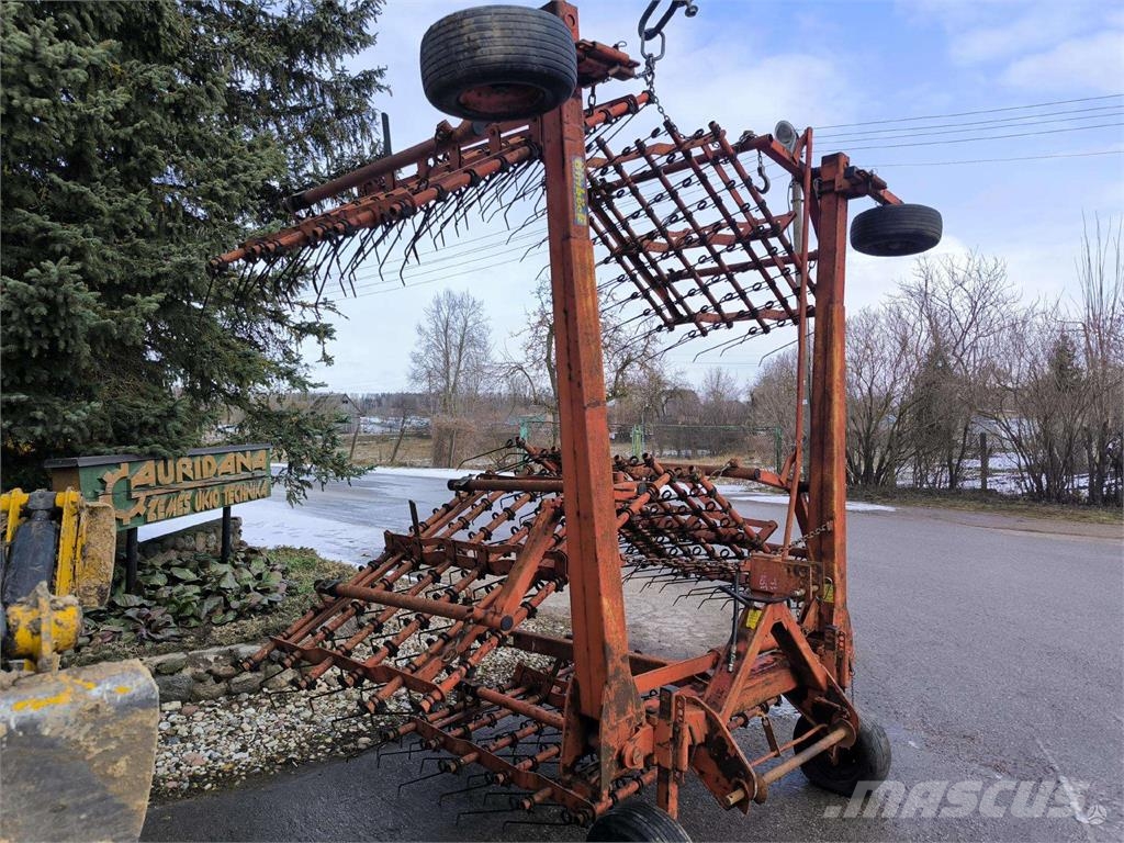 Einböck 750 Σβάρνες