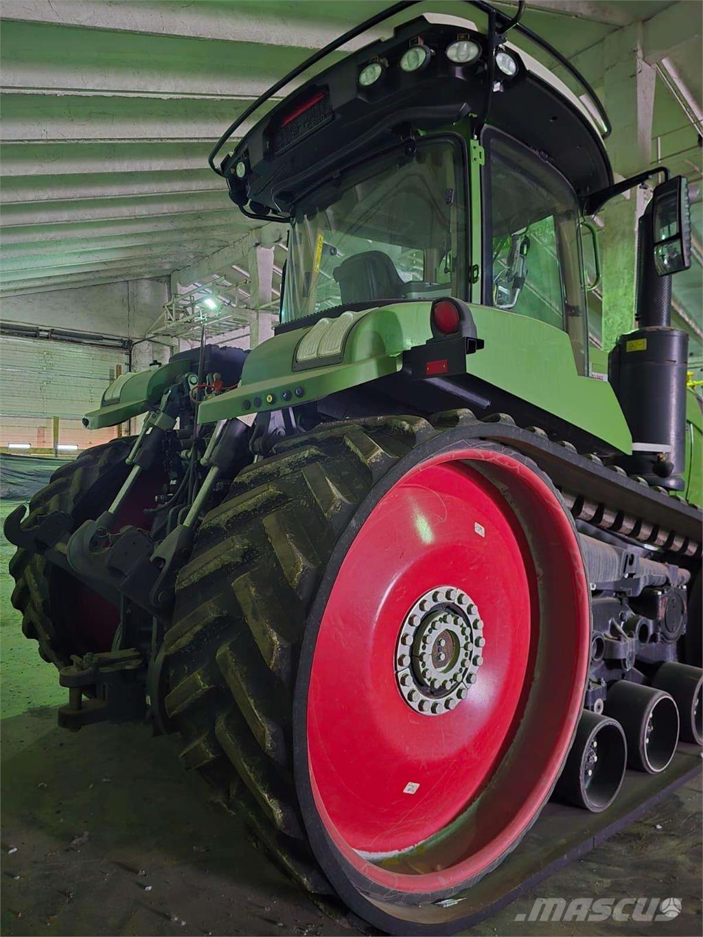 Fendt 943 الجرارات