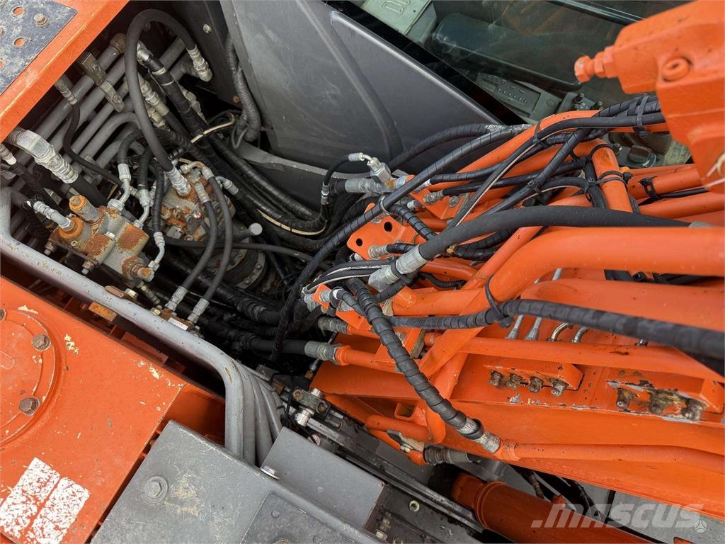 Hitachi ZX 140 W Wielgraafmachines