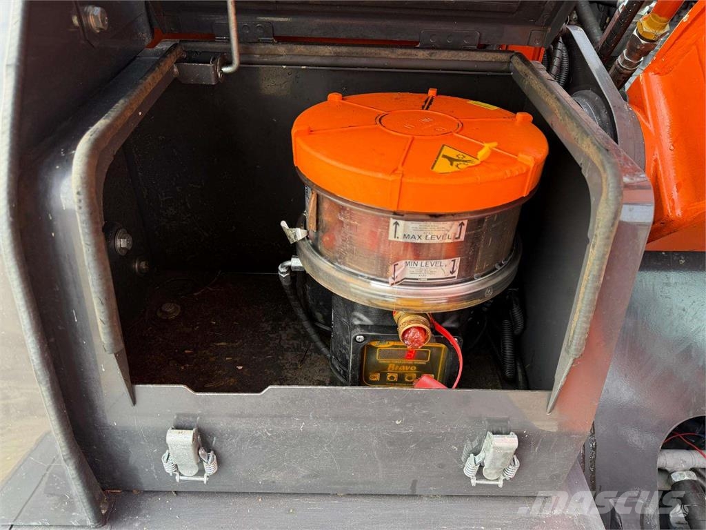 Hitachi ZX 160 LC-6 Escavadeiras de esteiras