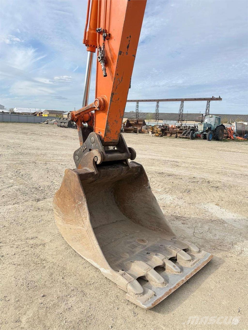 Hitachi ZX 210 LC-3 Raupenbagger