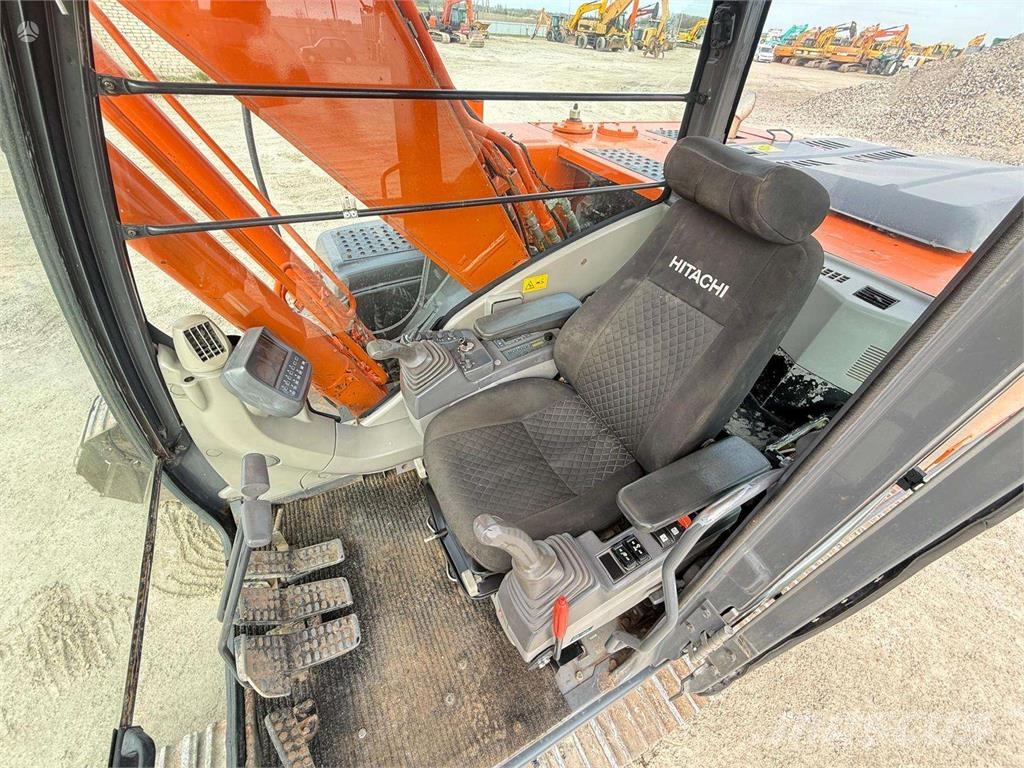 Hitachi ZX 210 LC-3 Raupenbagger