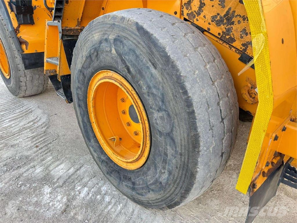 Hyundai HL 955 轮式装载机