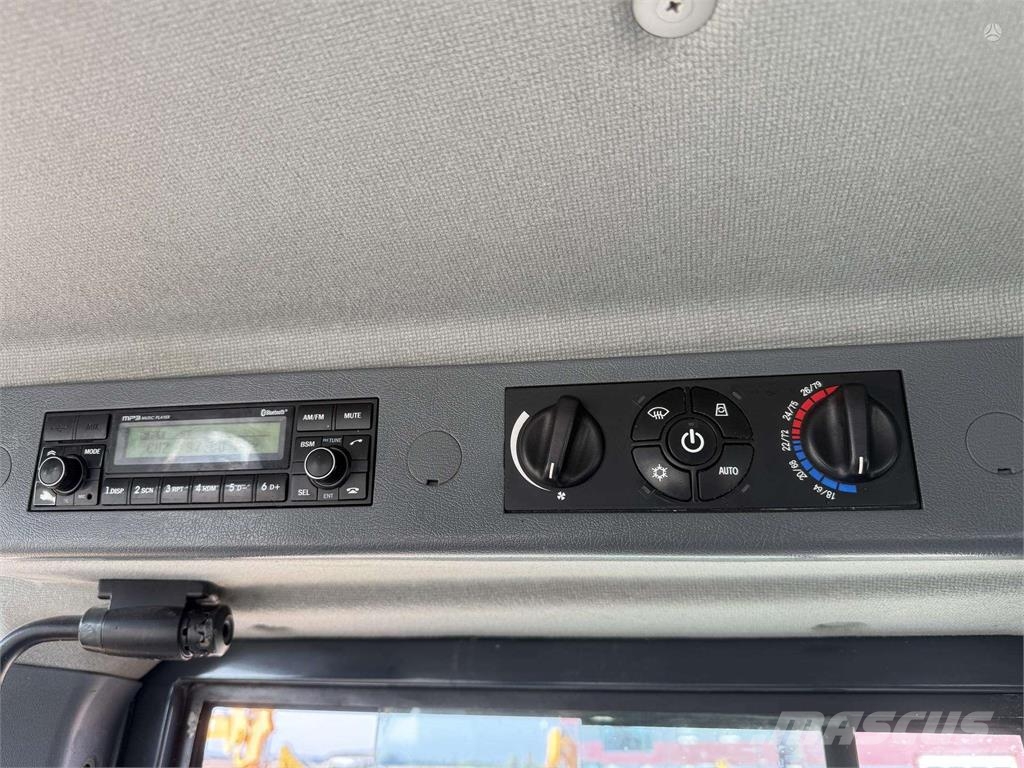 Hyundai HL 955 , quick coupler , 3m3 Iekrāvēji uz riteņiem