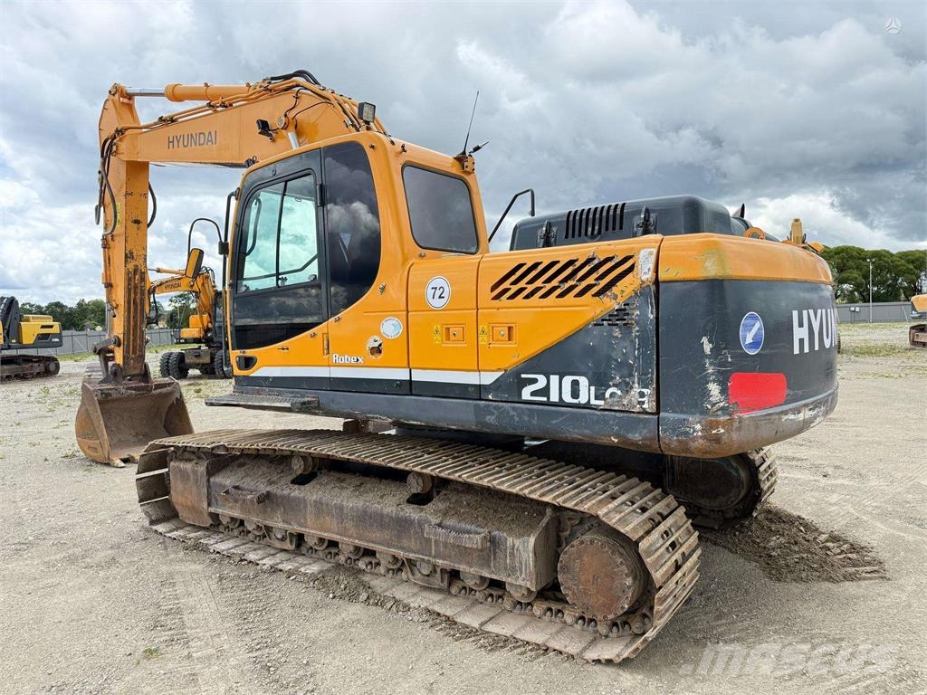 Hyundai Robex 210 LC-9 Гусеничні екскаватори