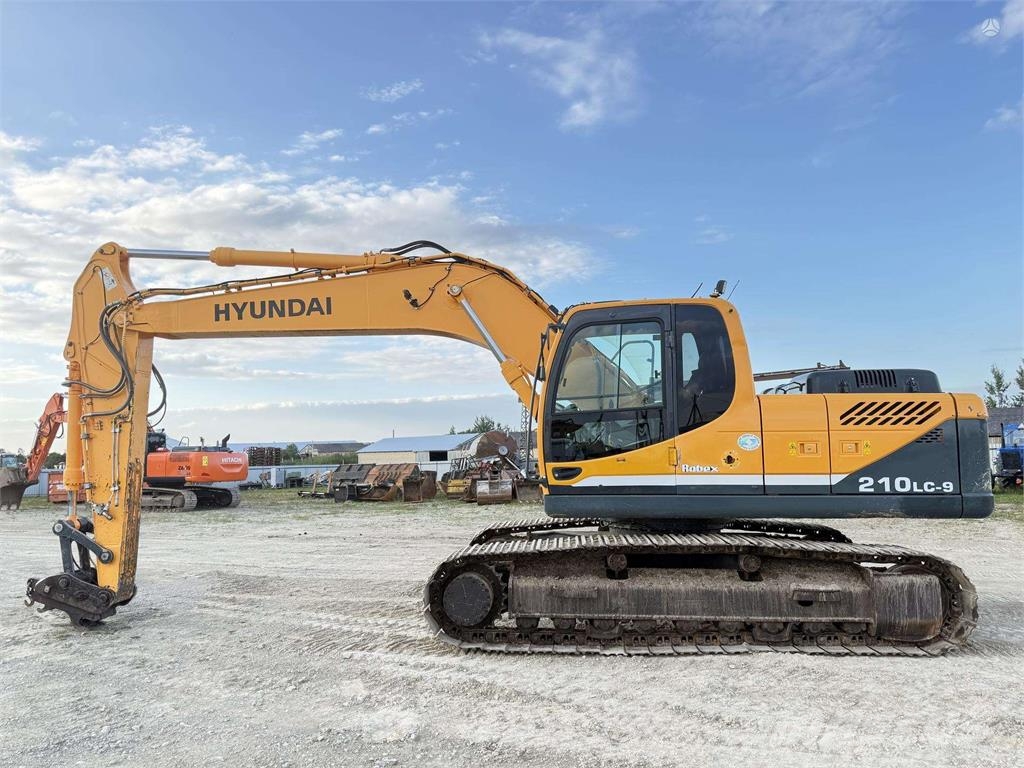 Hyundai Robex 210 LC-9 Гусеничні екскаватори