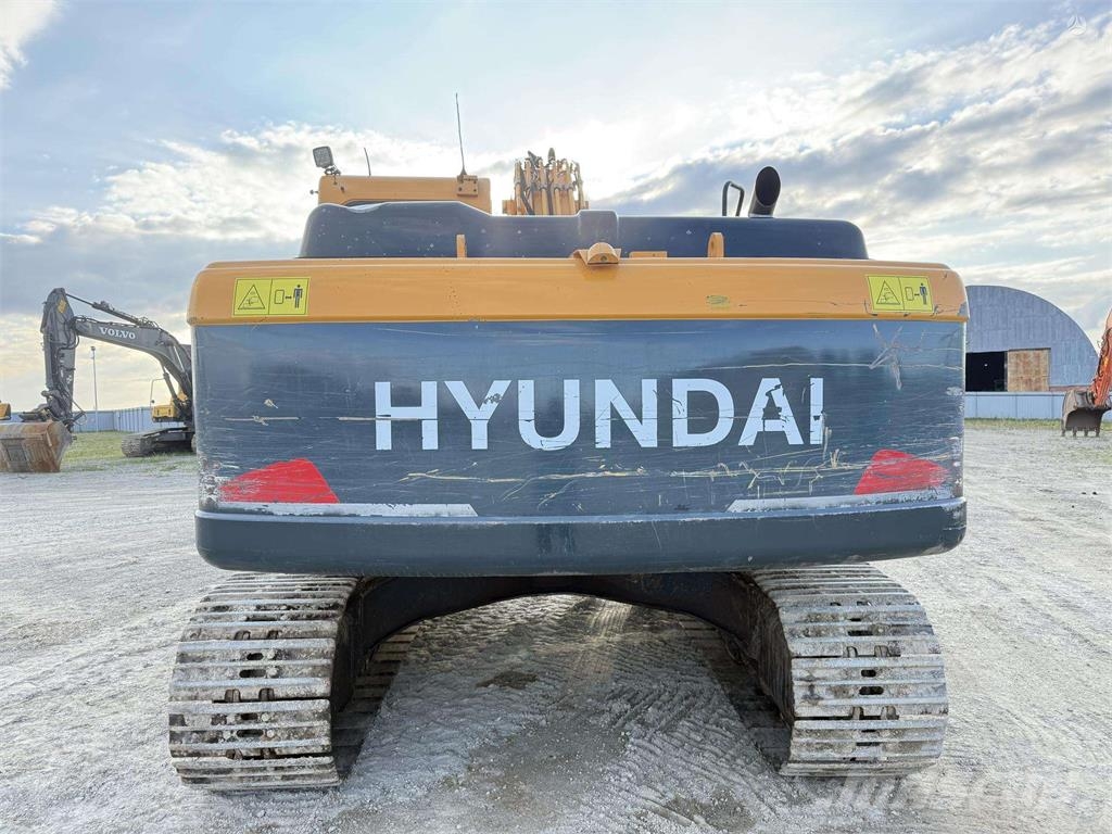 Hyundai Robex 210 LC-9 Гусеничні екскаватори