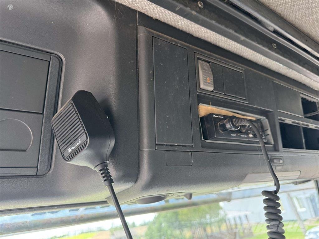 Iveco Eurotech 260E35 덤프 트럭