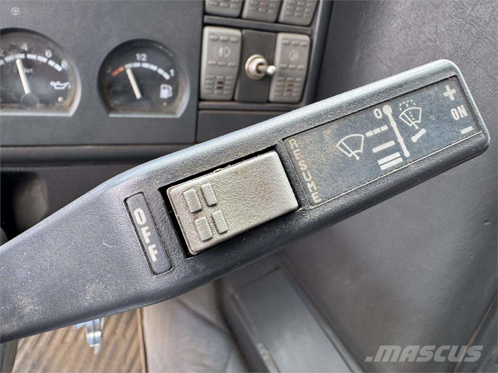 Iveco Eurotech 260E35 덤프 트럭