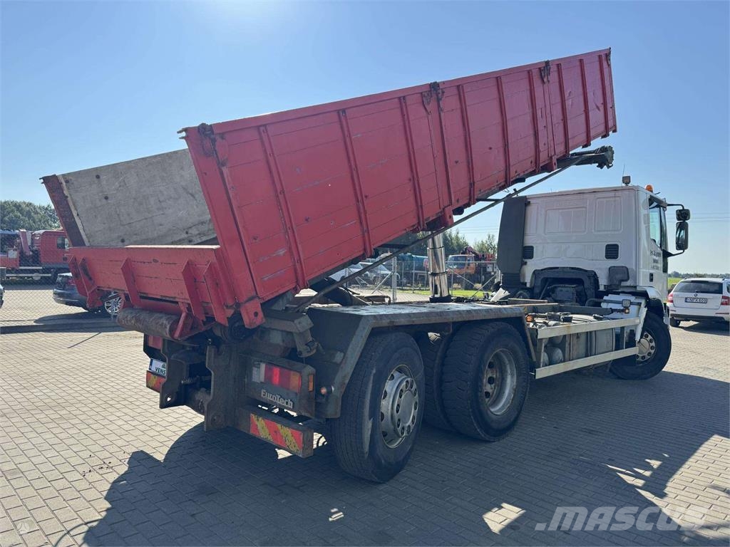 Iveco Eurotech 260E35 덤프 트럭