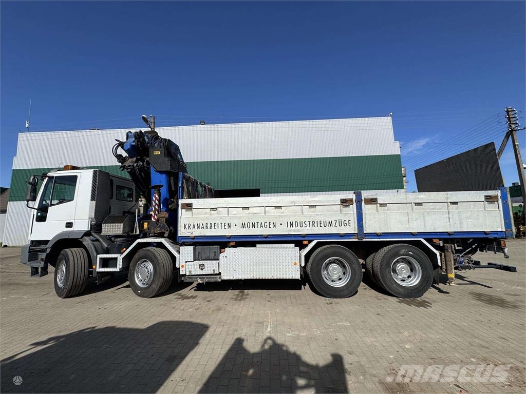 Iveco EuroTrakker 410 E44H + PALFINGER PK44002 + JIB PJ1 Caminhões guindaste