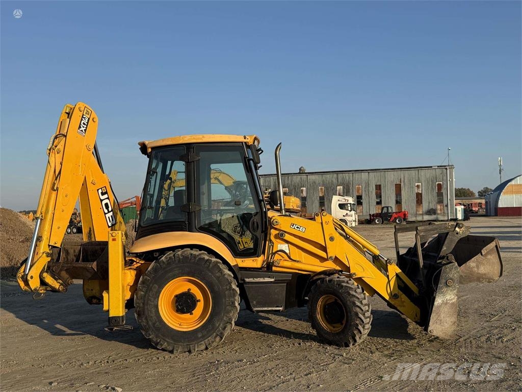 JCB 3 CX لوادر ذات جرافات عكسية