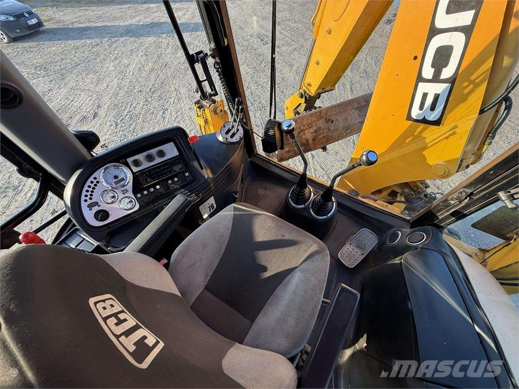 JCB 3 CX لوادر ذات جرافات عكسية