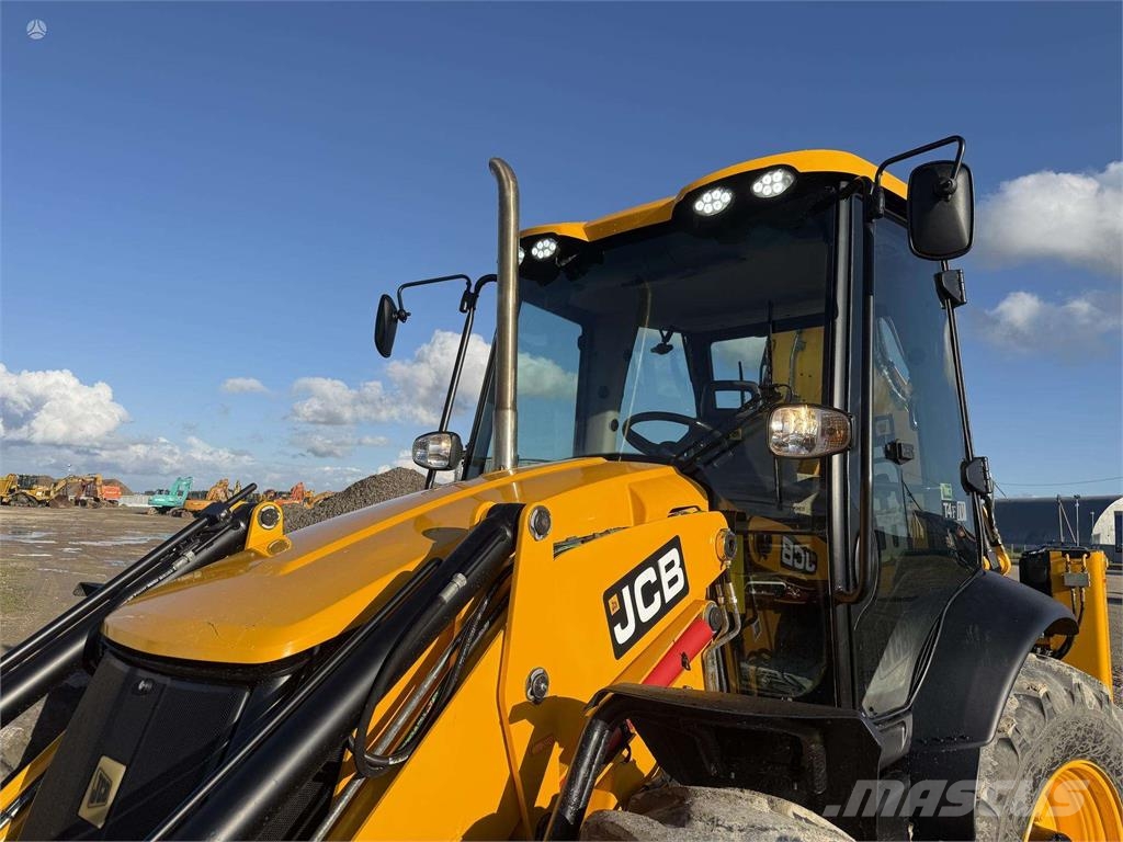 JCB 4 CX , quick coupler front & b Buldoexcavatoare