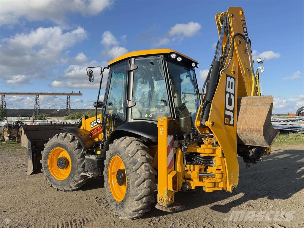 JCB 4 CX , quick coupler front & b Buldoexcavatoare