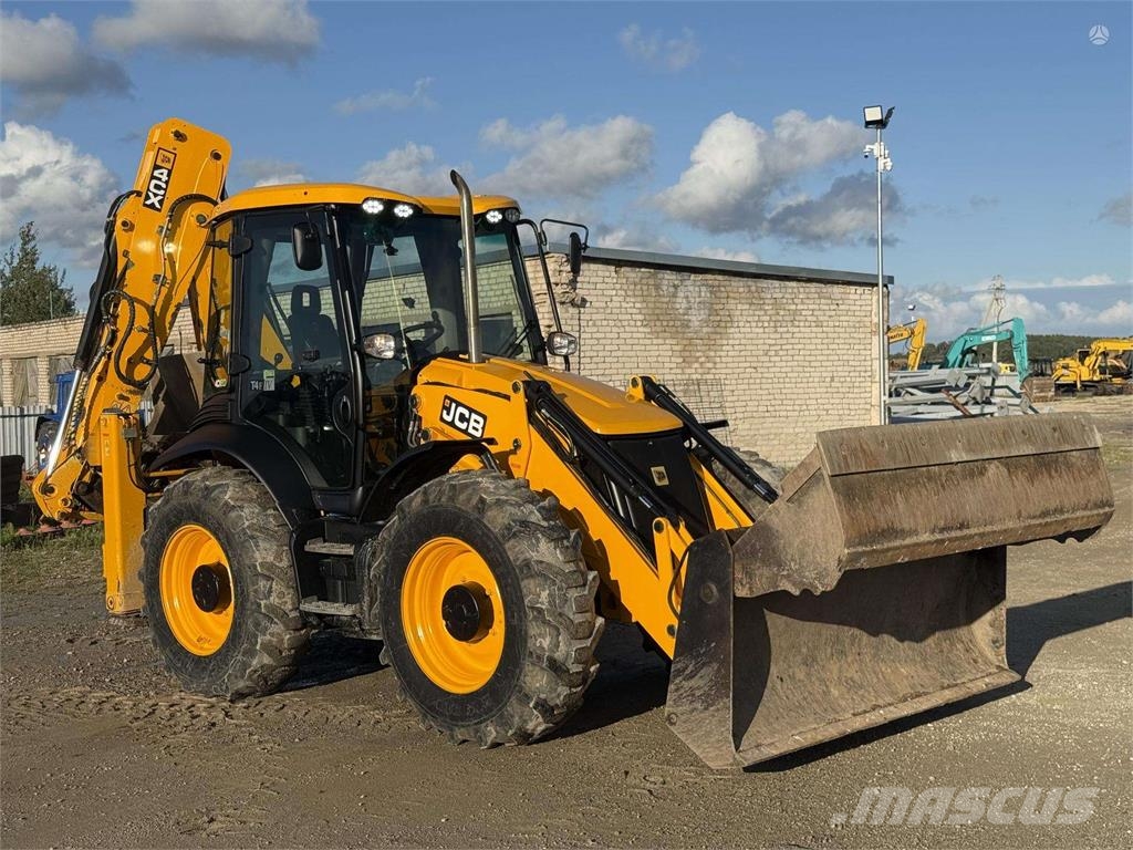 JCB 4 CX , quick coupler front & b Buldoexcavatoare