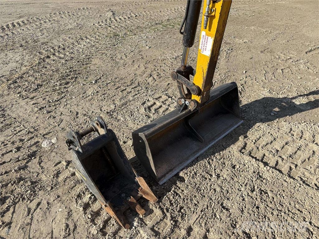 JCB 8025 ZTS , 3 ton Nauji viksrai Excavadoras sobre orugas