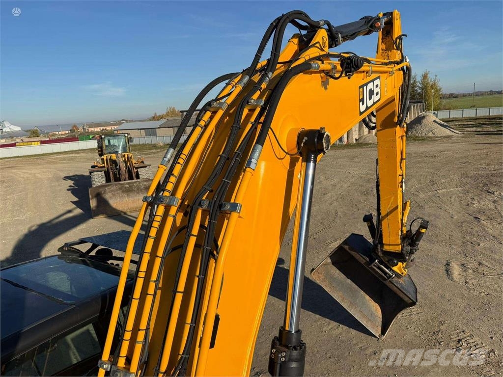 JCB JS 175 W Engcon + grapple Wielgraafmachines
