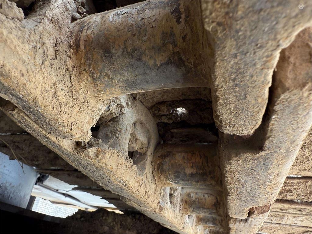 JCB JS 200 LC , 90 cm tracks 履带挖掘机
