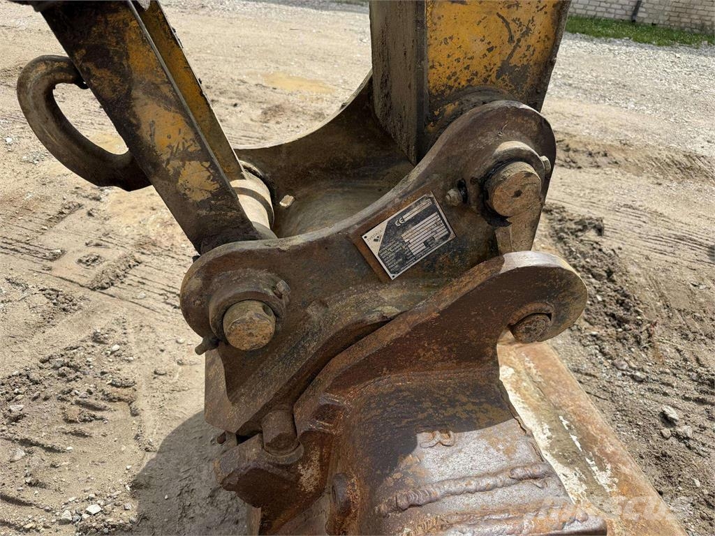 JCB JS 200 LC , 90 cm tracks 履带挖掘机