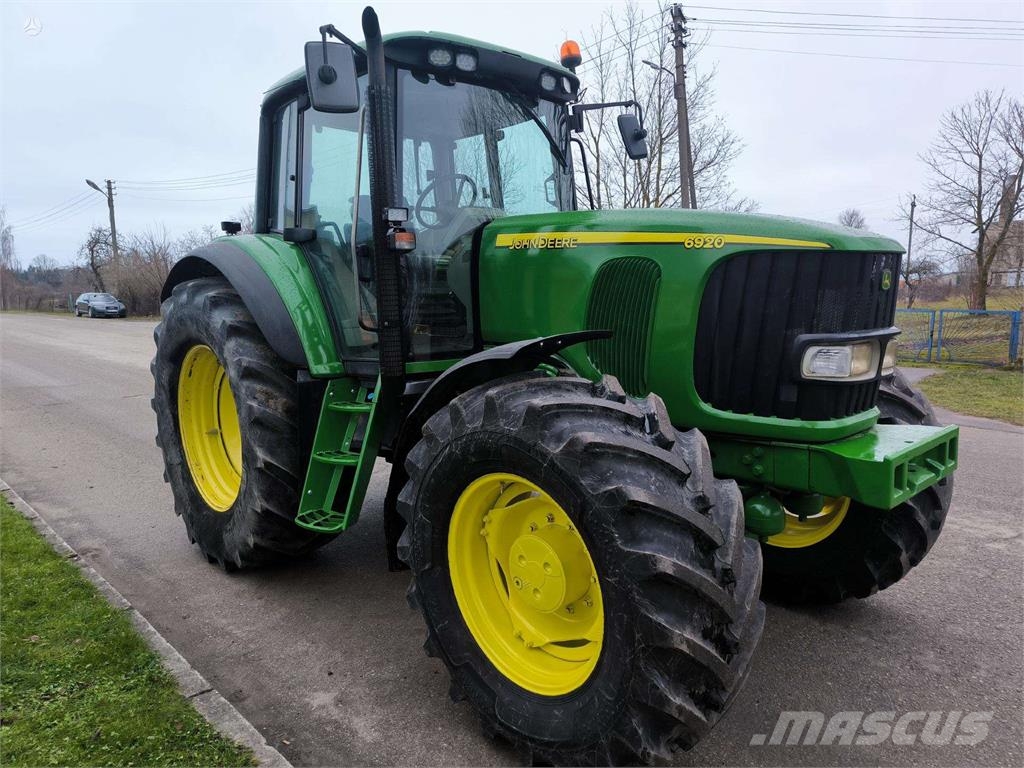 John Deere 6920 Tractores
