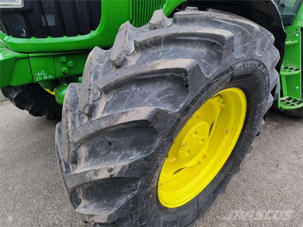 John Deere 6920 Tractores