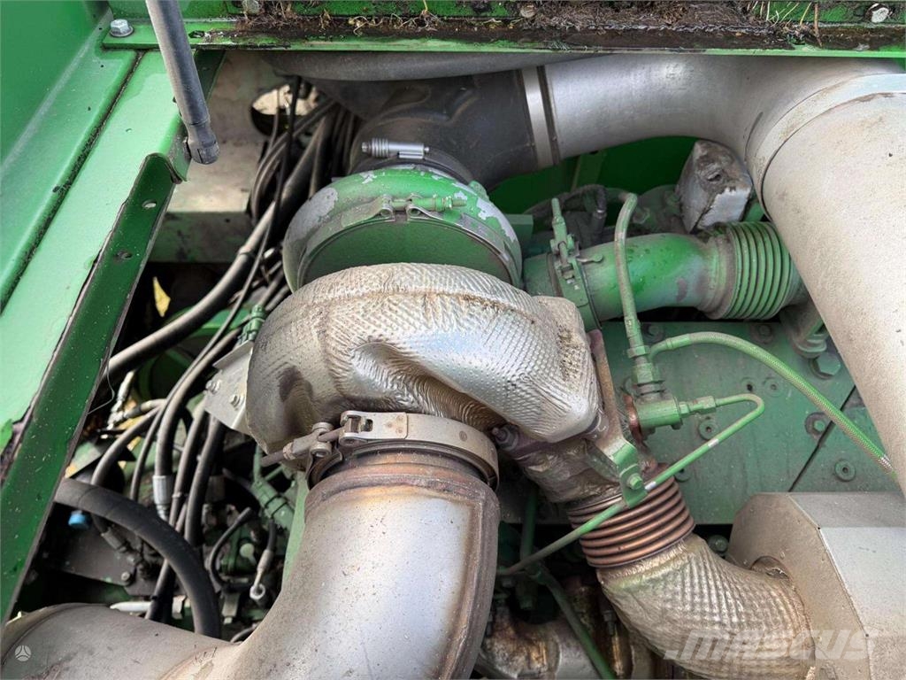 John Deere S785 4WD Ražas novākšanas kombaini