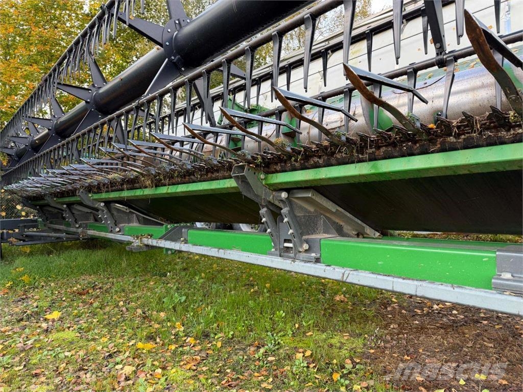 John Deere S785 4WD Ražas novākšanas kombaini