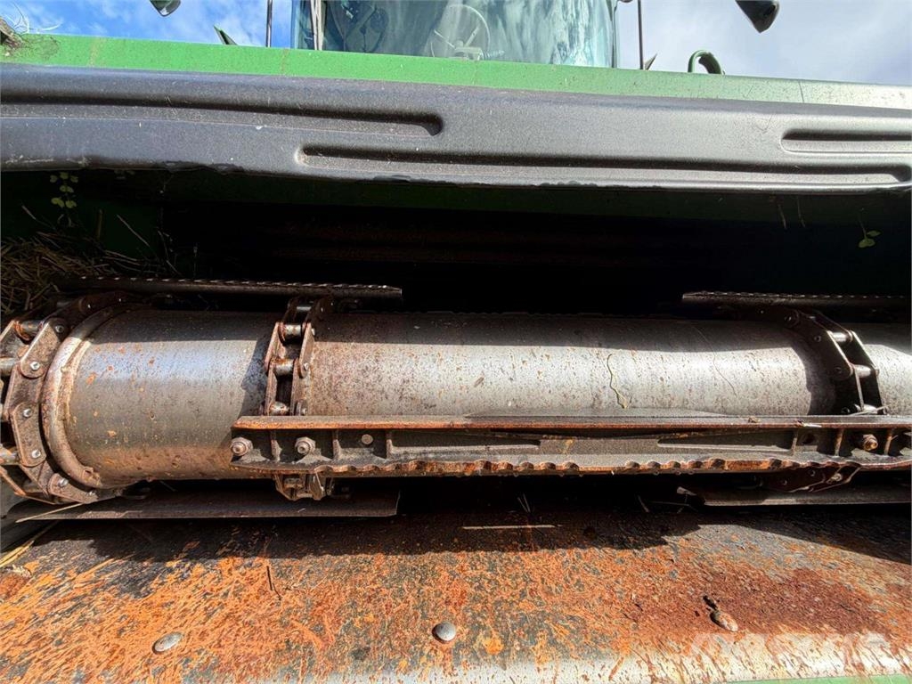 John Deere S785 4WD Ražas novākšanas kombaini