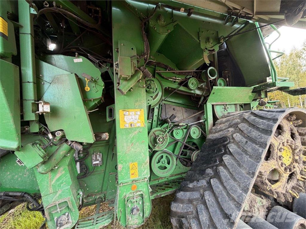 John Deere S785 4WD Ražas novākšanas kombaini