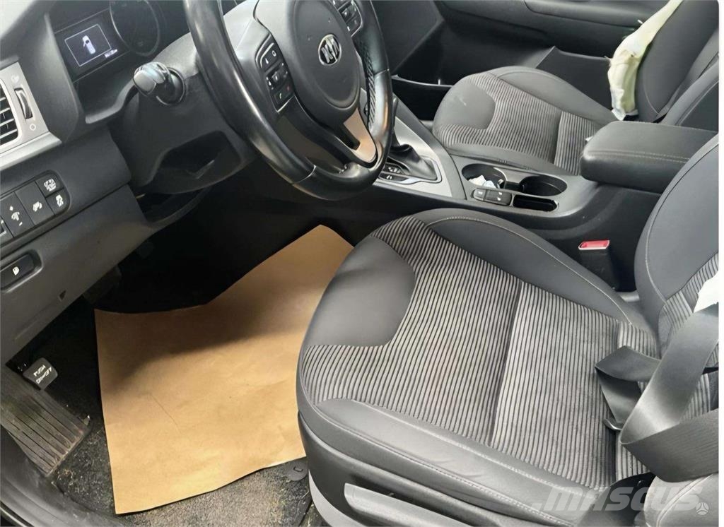Kia Автомобілі