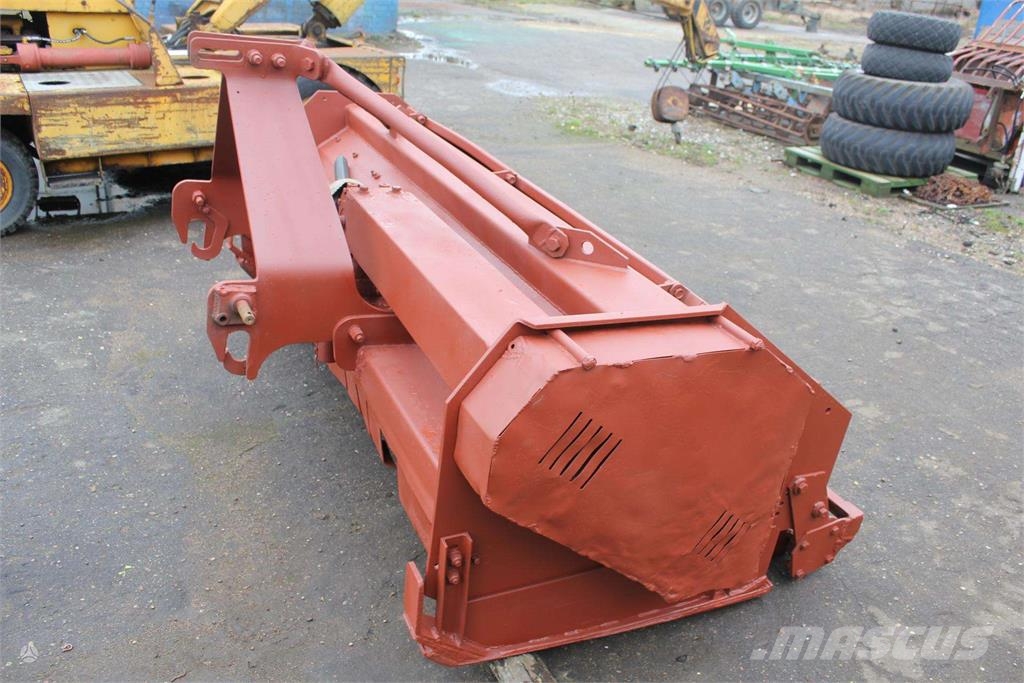 -Kita- 210 Mähwerke