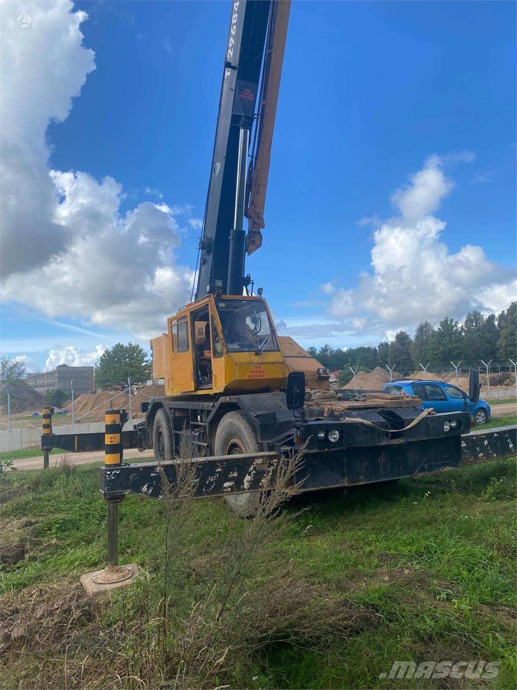 Kobelco RK250 Grúas autopropulsadas