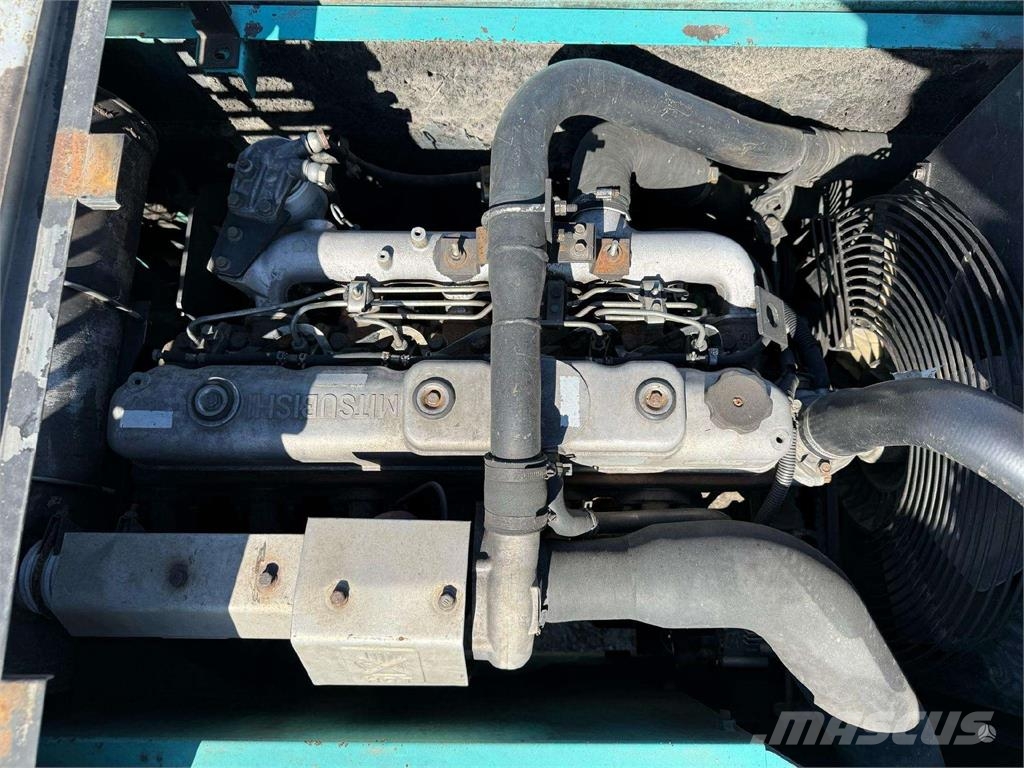 Kobelco SK 250 NLC-6 FOR SPARE PARTS Kāpurķēžu ekskavatori