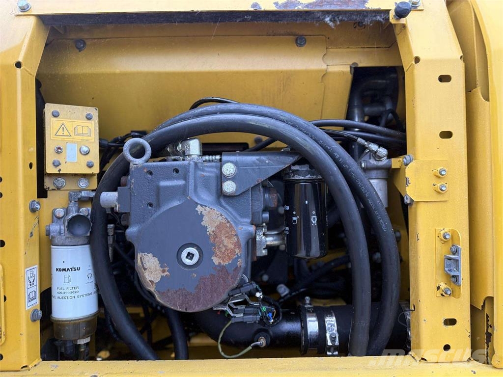 Komatsu PC 210 LC-8 , 2D Bageri guseničari
