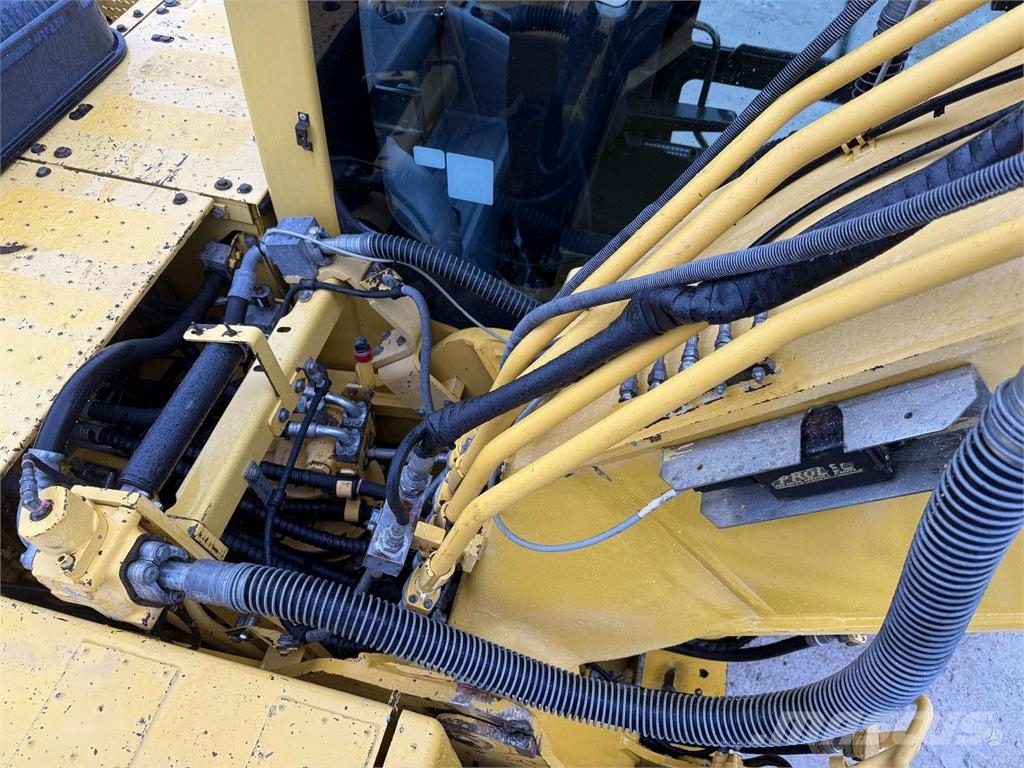 Komatsu PC 210 LC-8 , 2D Bageri guseničari