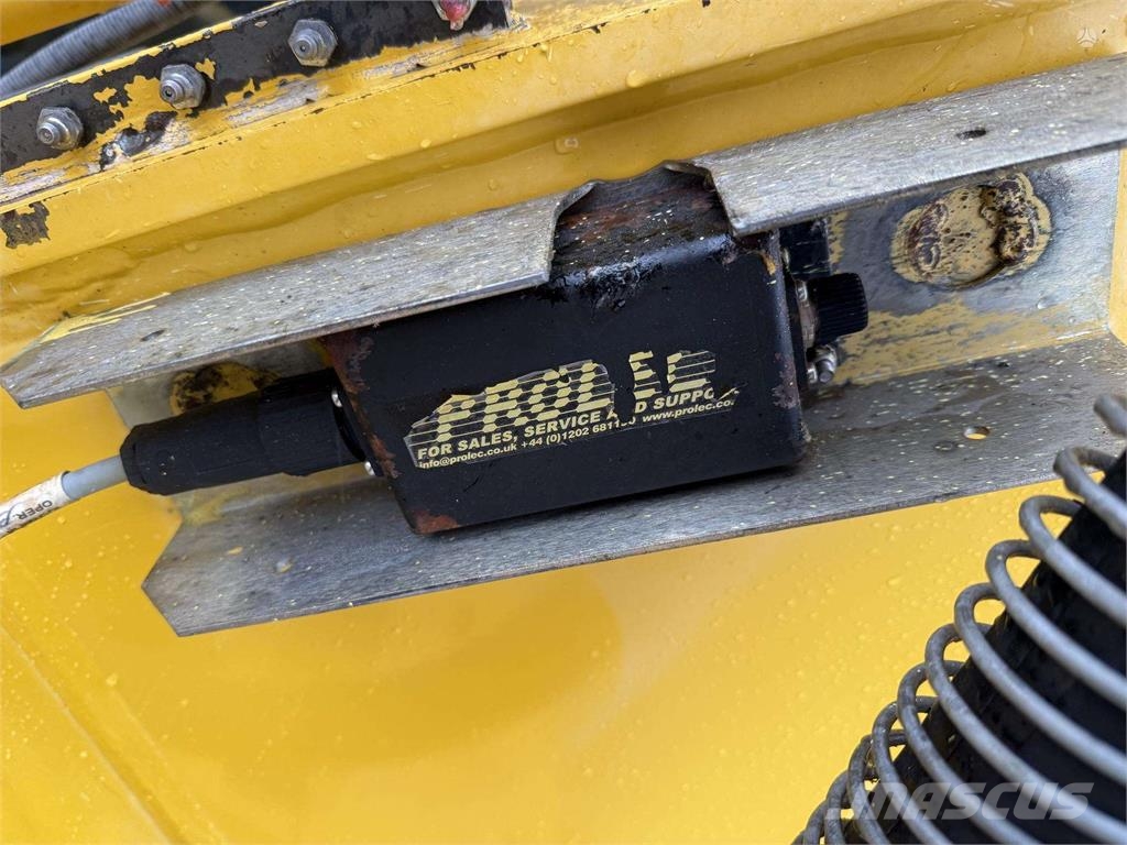 Komatsu PC 210 LC-8 , 2D Bageri guseničari