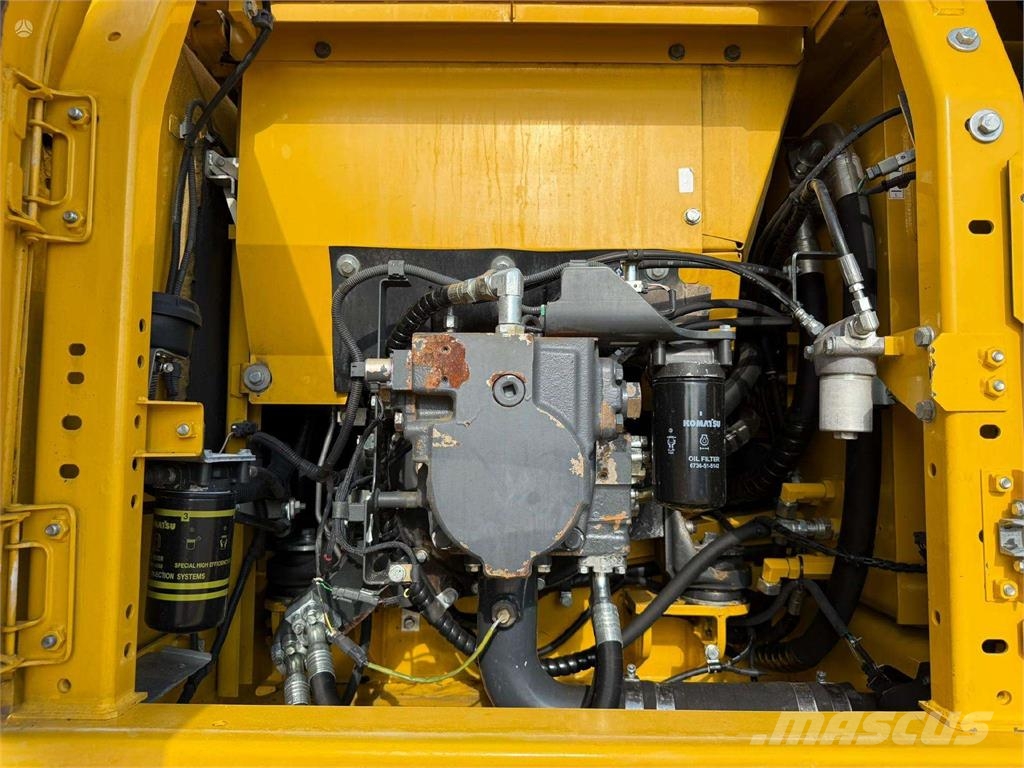 Komatsu PC 240 LC-10 ENGCON ROTOTILT حفارات زحافة