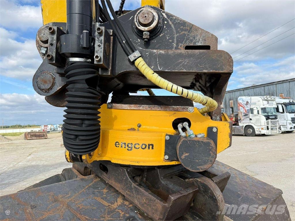 Komatsu PC 240 LC-10 ENGCON ROTOTILT حفارات زحافة