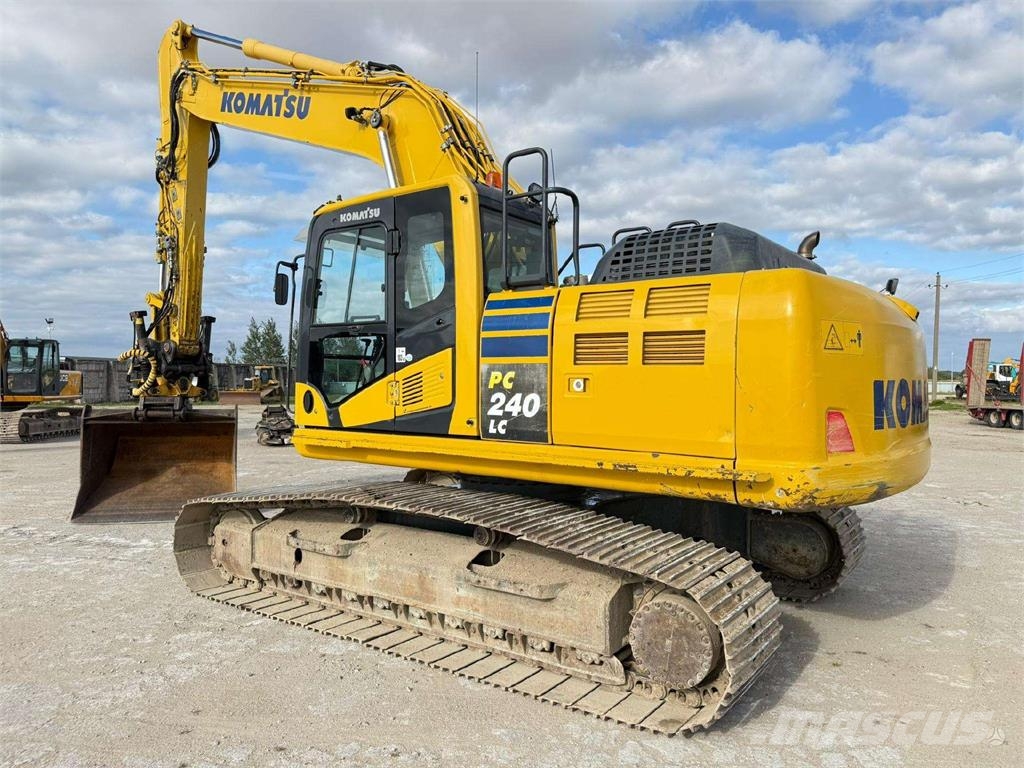 Komatsu PC 240 LC-10 ENGCON ROTOTILT حفارات زحافة
