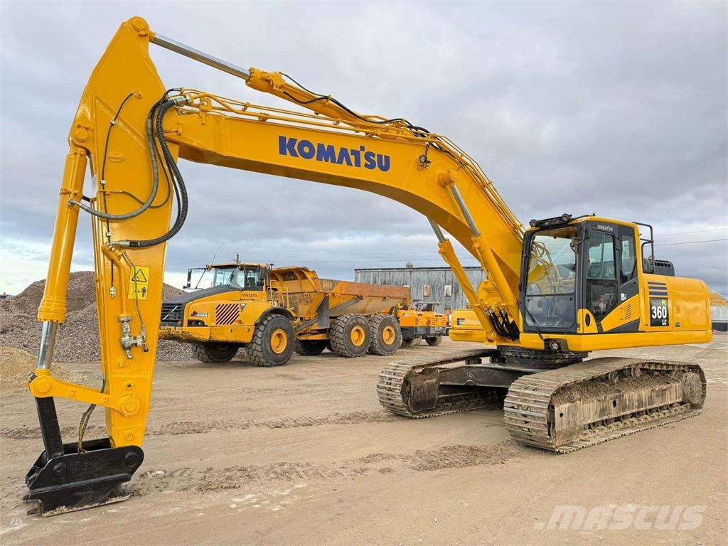 Komatsu PC 360 LC-10 حفارات زحافة
