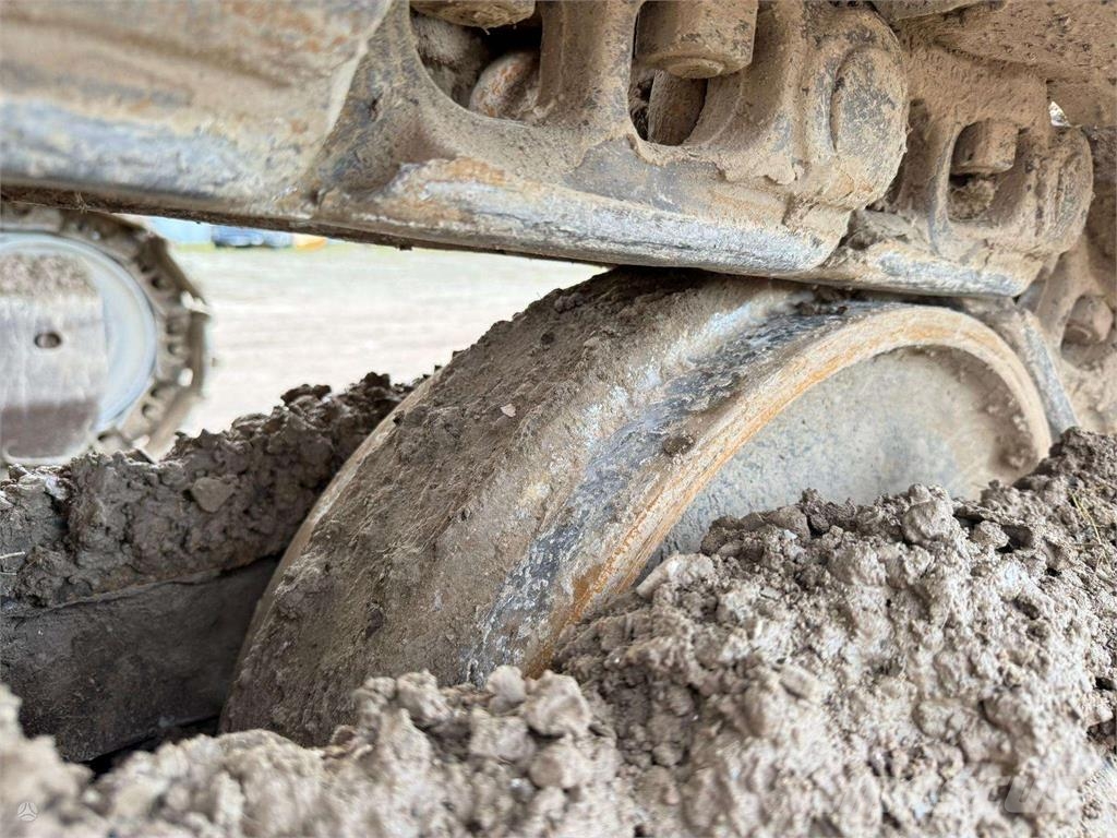 Komatsu PC 360 LC-10 حفارات زحافة